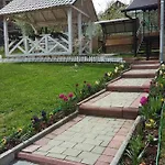 Carpathian Manor Lodge *